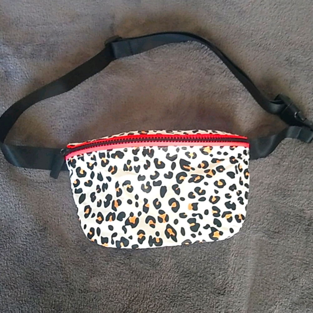 Aloha Hip Pack